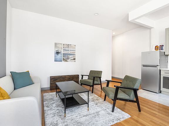 5th image of 59 Stuyvesant Ave #2L