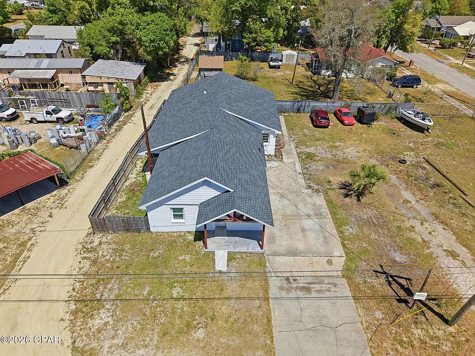 1st image of 803 Oak Ave