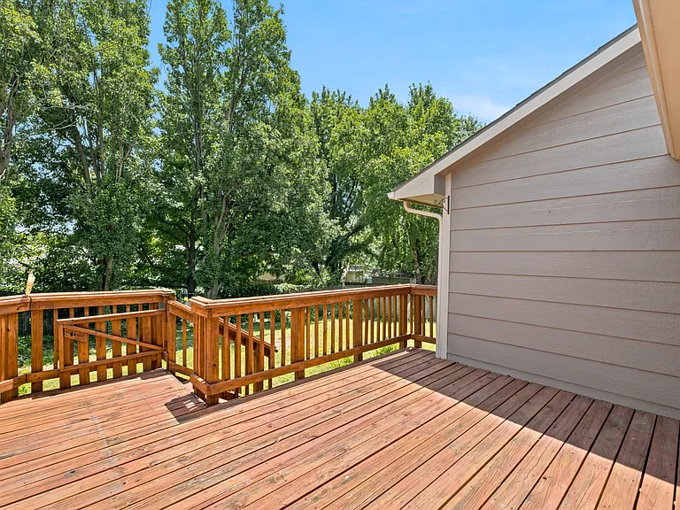 1428 N Rawhide St — Photo 36