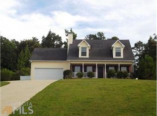 1124 Pickets Ridge Dr, Locust Grove, GA 30248