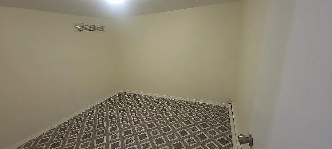 1424 35th Street — Photo 3