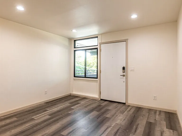 May Move-In Feature: Nuvo Newport Effortless Living in Dallas, TX — Photo 14
