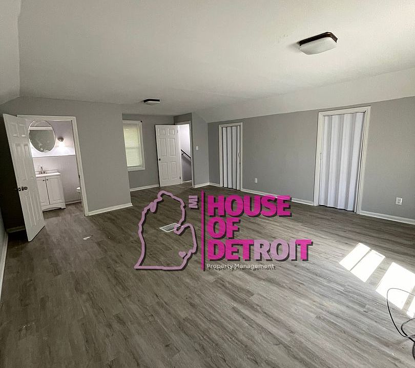 1st image of 5801 Chatsworth St #9/30