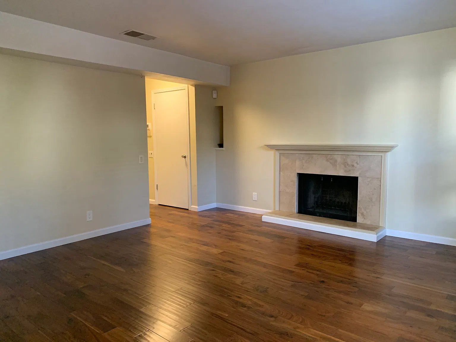 2410 G St — Photo 3