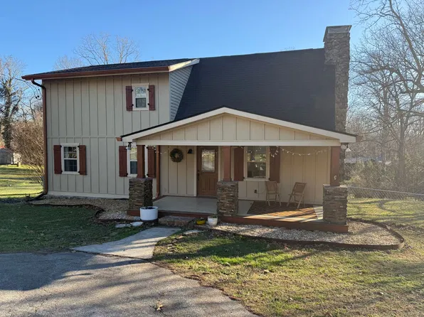 1108 Timesville Rd, Signal Mountain, TN 37377