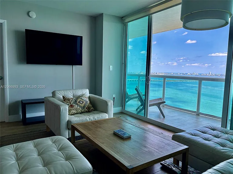 1800 N Bayshore Dr #4209 — Photo 12