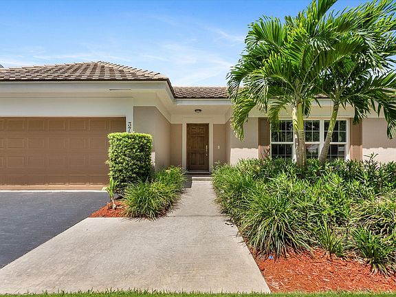 5th image of 3737 Satin Leaf Court