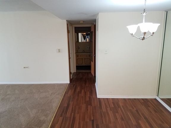5th image of 2800 Maple Ave APT 18C