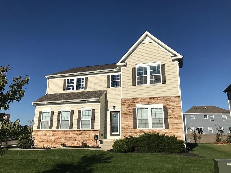 1st image of 504 Doral Ct