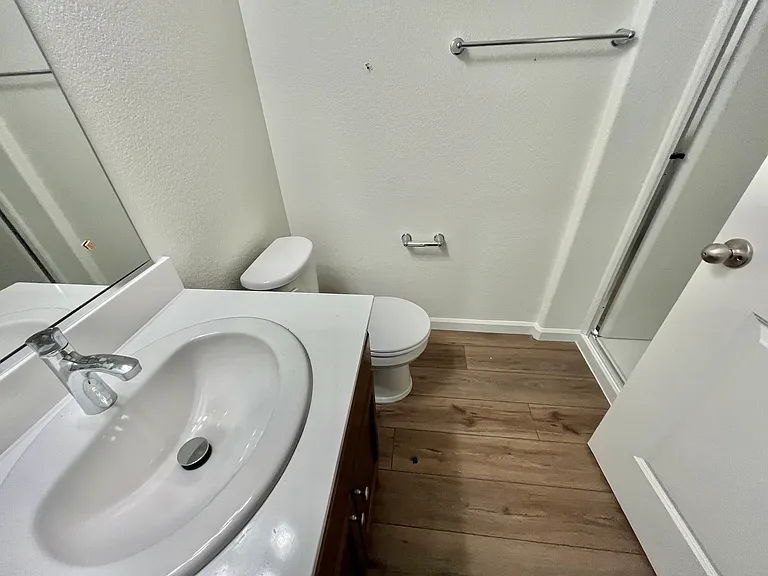 378 Miramar Dr — Photo 5