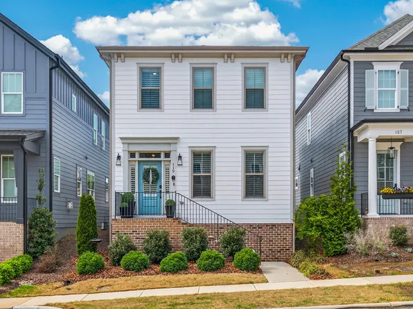 119 Banning Dr, Pittsboro, NC 27312