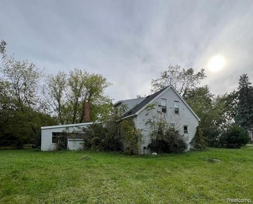 1st image of 3193 Myrton St