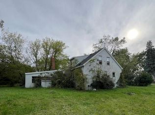 3193 Myrton St, Burton, MI