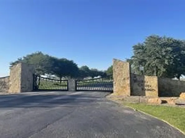 12400 W Rocky Creek Rd, Crowley, TX 76036