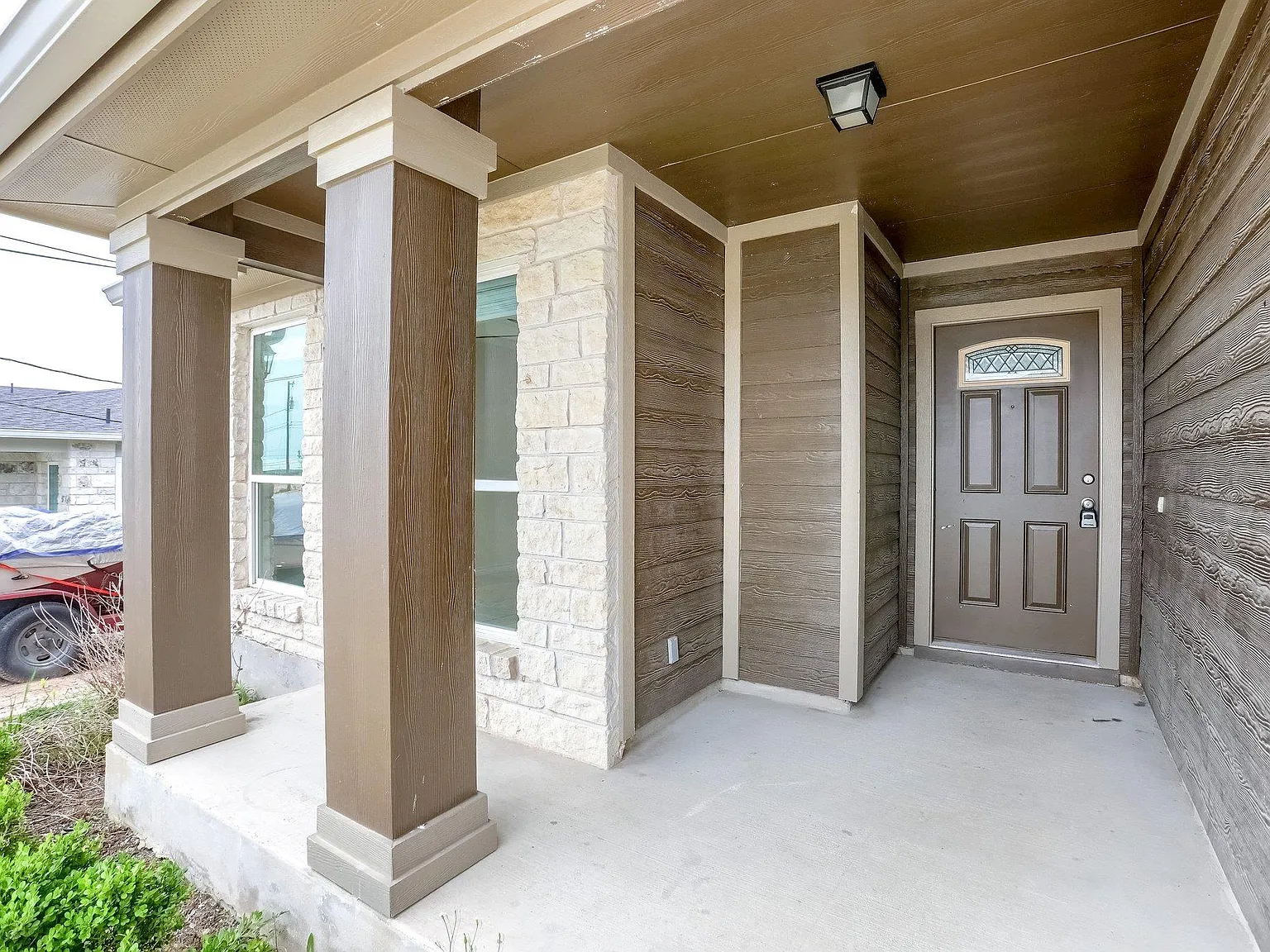 2 bed, 2.0 bath, 1075 sqft, $1,650 — Photo 2
