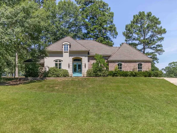 389 Wildwood Dr, Farmerville, LA 71241