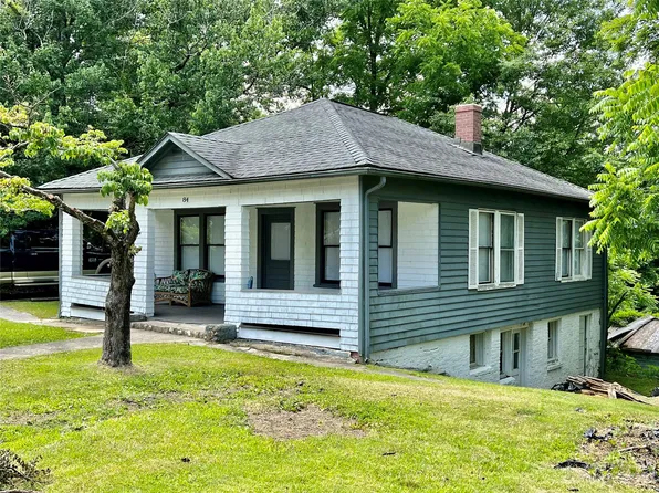 84 Mills Ave, Brevard, NC 28712