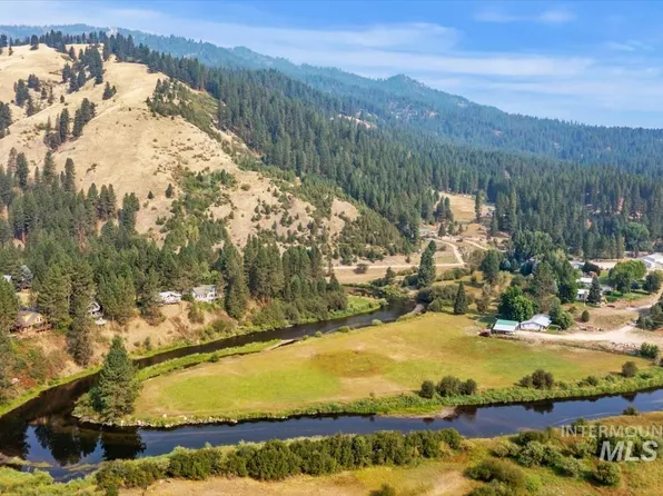 23 Timber Ln, Garden Valley, ID 83622