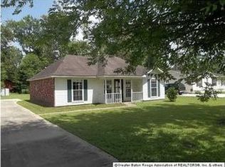 14238 Garcon Rd, Gonzales, LA 70737