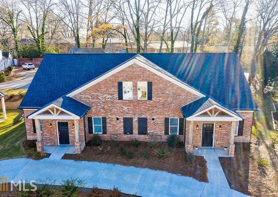 1st image of 1050 Enota Ave
