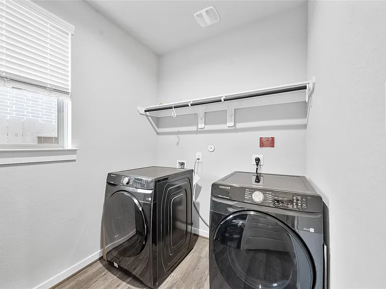 28447 Halle Ray Dr — Photo 16