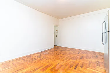 Rented by MySpaceNYC