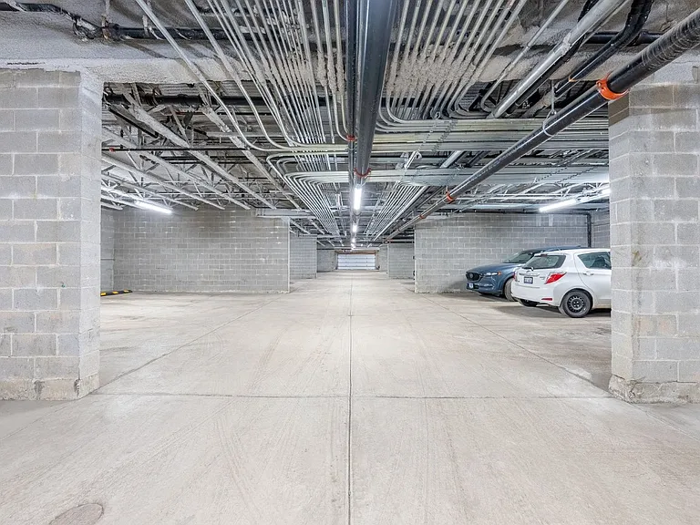 2218 W Madison St #313W — Photo 10