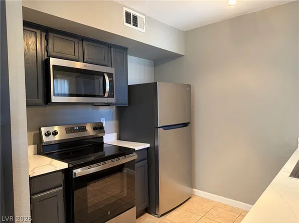 6650 W Warm Springs Rd Unit 2173, Las Vegas, NV 89118