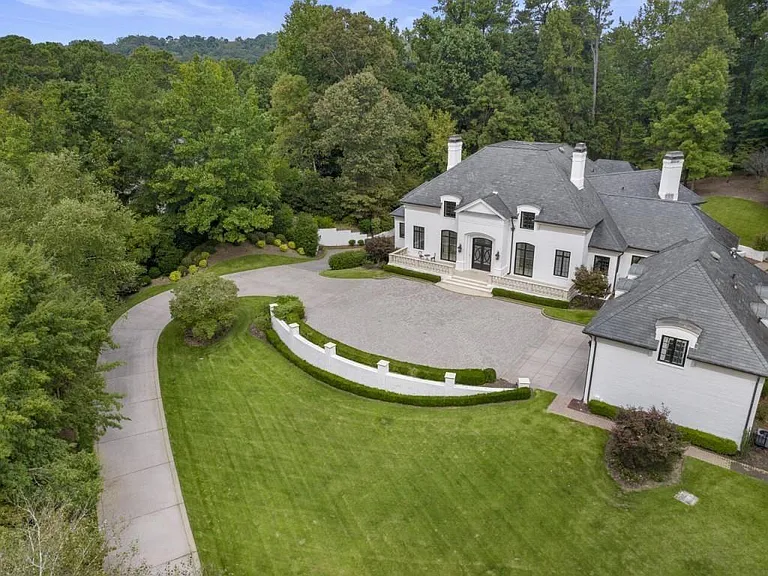 997 Davis Dr — Photo 116