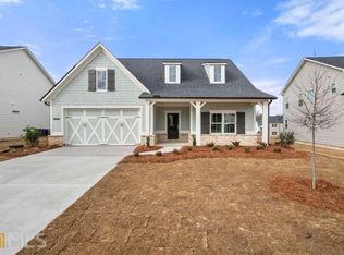 5115 Saxon Way, Cumming, GA 30028