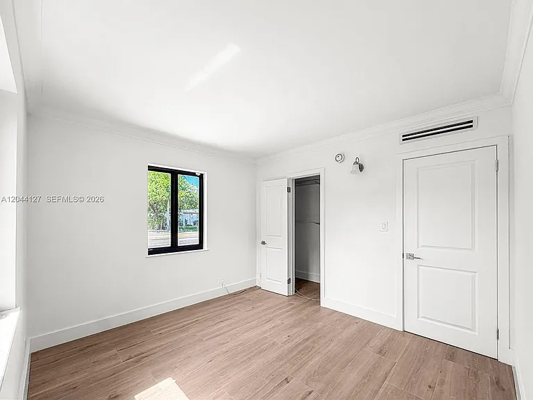 55 NW 125th St — Photo 13