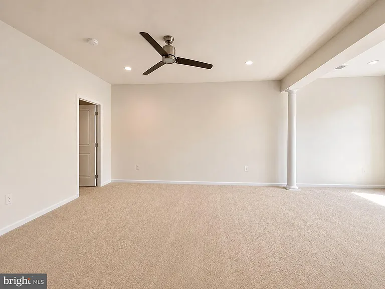 23480 Logans Ridge Ter — Photo 35
