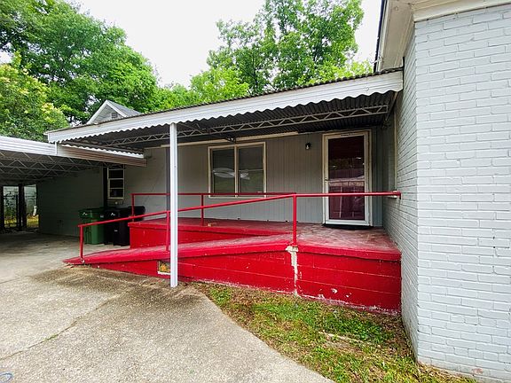 2nd image of 4205 17th Ave