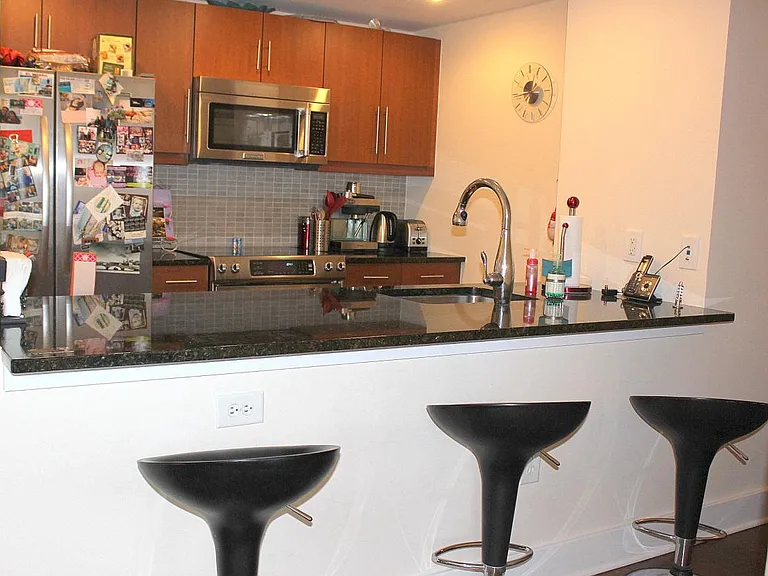 88 Morgan St #506 — Photo 4