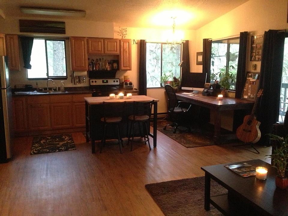Kitchen/Dinning Area