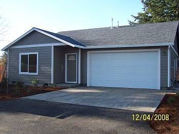 2nd image of 843 Trail Creek Ln SE