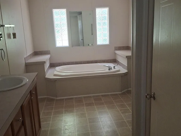 333 Pullens Bluff Rd — Photo 6