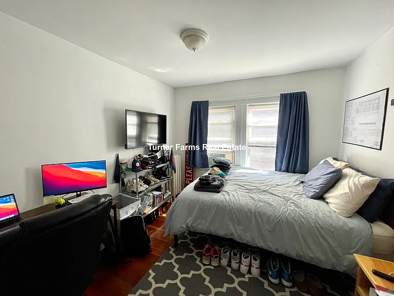 12 Evergreen Ave #3 — Photo 24