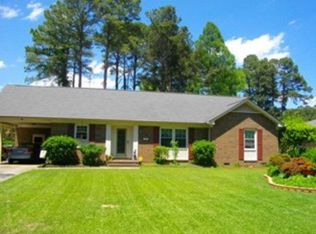 1804 Delwood Dr W, Wilson, NC 27893