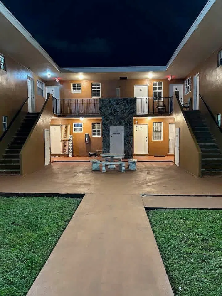 1 bed, 650 sqft, $1,600 — Photo 1