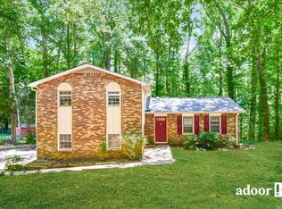 126 Jousters Ln, Lawrenceville, GA 30044