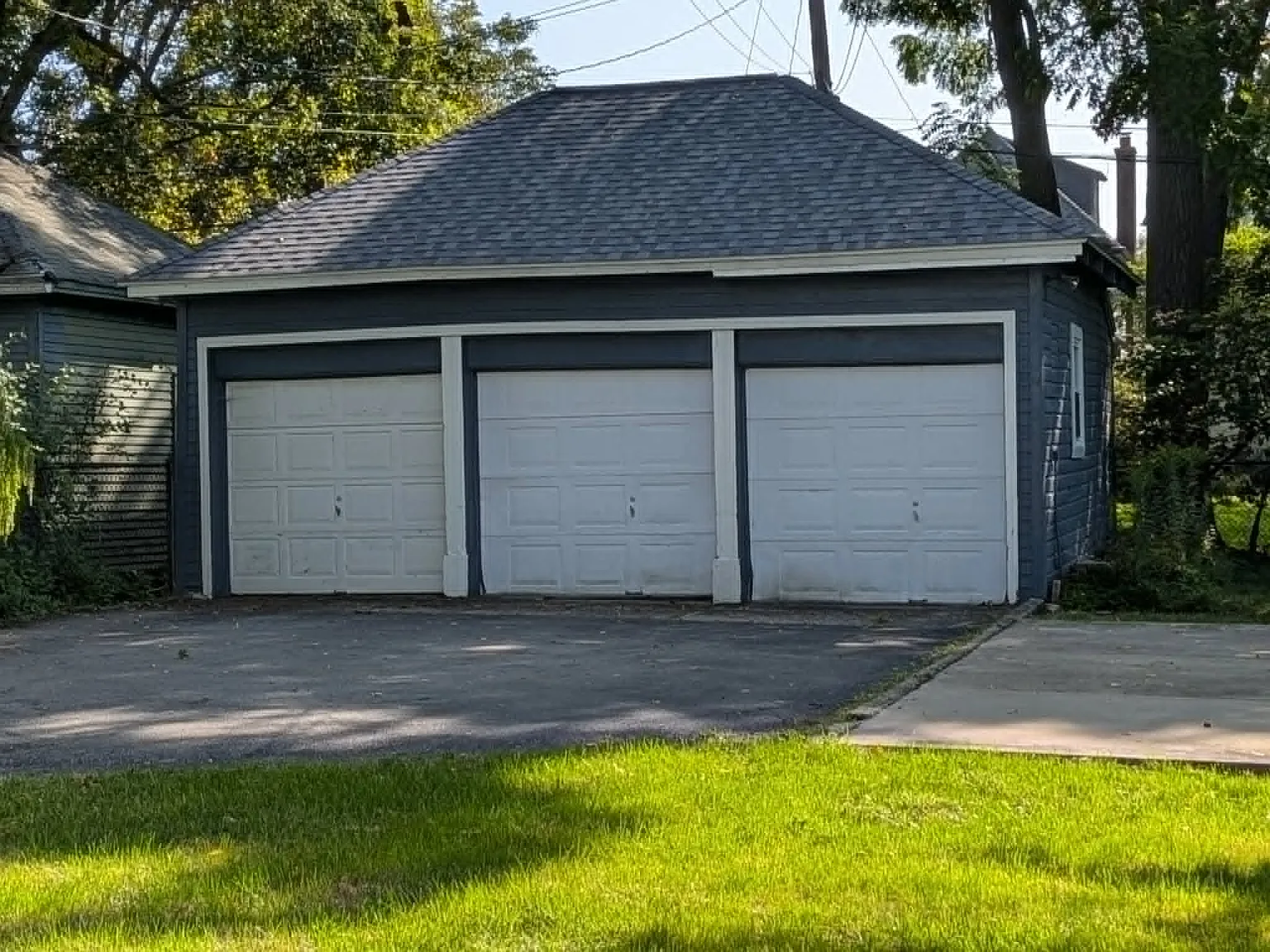 3 bed, $2,000 — Photo 4