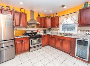 110 Jones Pl, Rahway, NJ 07065