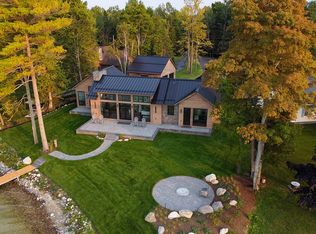 1281 Sunset Trl, Cheboygan, MI 49721