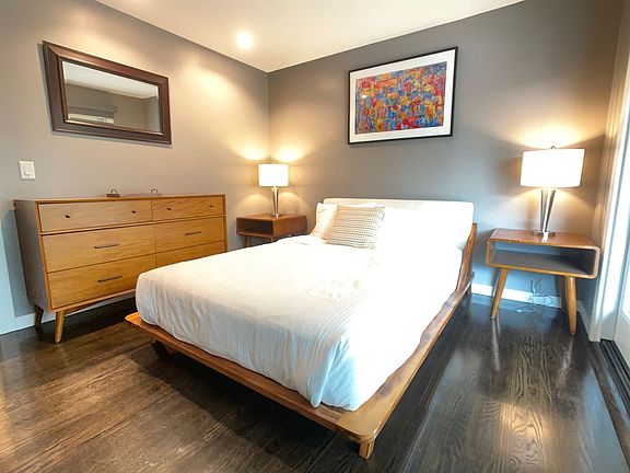 3rd image of 200 Waverley St APT 9
