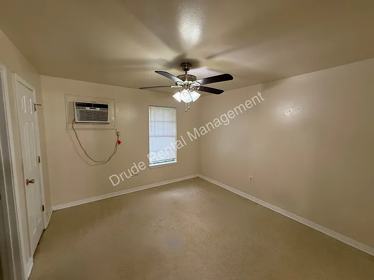44068 S Baptist Rd #5 — Photo 6