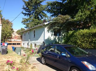 3211 Belvidere Ave SW, Seattle, WA 98126