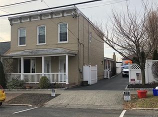 124 6th St, Verplanck, NY 10596