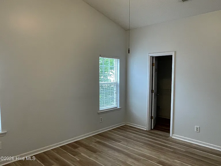 480 Saltaire Dr SW — Photo 34