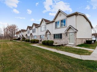 29389 Maurice Ct #64, Chesterfield, MI 48047